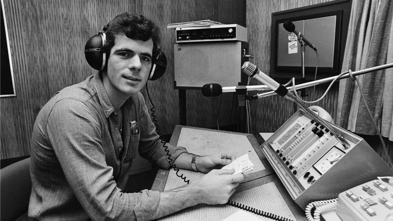 Review of JBL Tour Pro 2 Headphones Review of JBL Tour Pro 2 Headphones